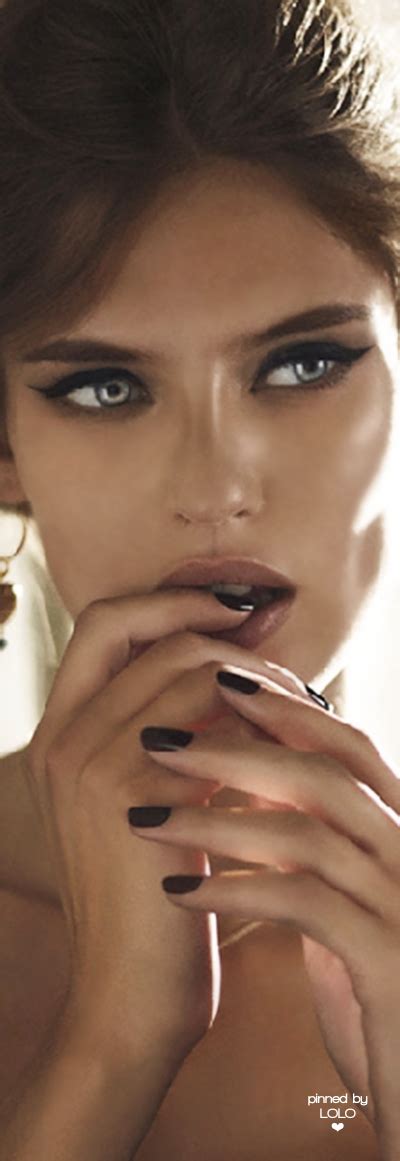 Bianca Balti Lolo ︎ Estilo De Maquiagem Lábios Lindos Beleza Do