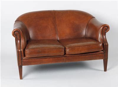 Sehr stabil und in einem sehr guten zustand. Zweier Sofa - Enteiran