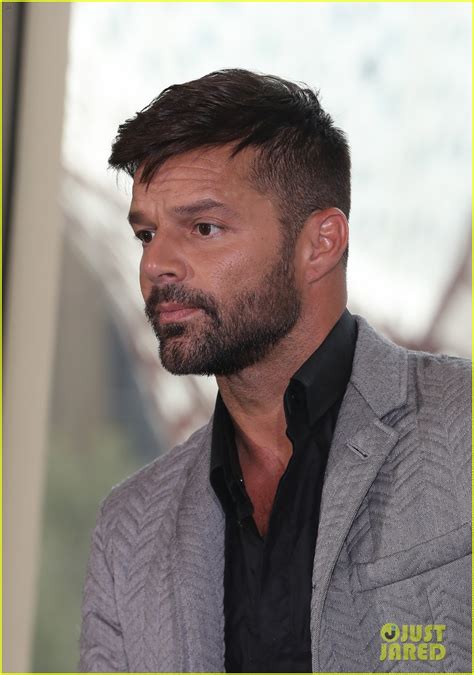 ricky martin steps out after getting engaged to jwan yosef photo 3810382 ricky martin photos