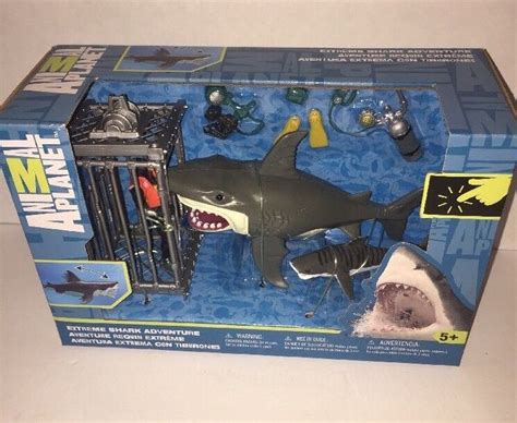 Animal Planet Extreme Shark Adventure Playset Great White Tiger Cage