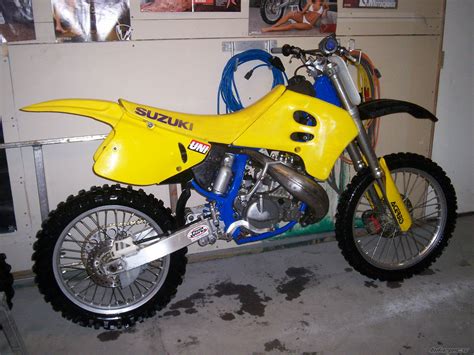 ✅ check the latest currency rate! 1994 Suzuki RM 250 | Picture 1308168 | Uploaded on 06/02/08