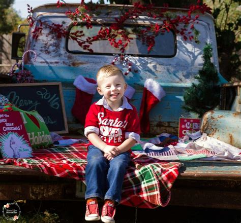 Photos With Old Truck Christmas Minis Brandie Lynne Photography