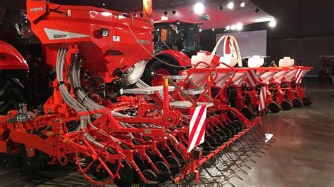 Kubota Puts Its New Tillage Range And M7 Tractor On Show At Elmore