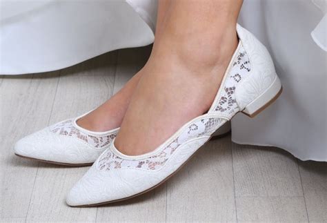 Wedding shoes flats 2016 flat dress shoes for a wedding ~ weddingsinbc. Flat Wedding Shoes: 11 Flat Wedding Shoes for Comfort and ...