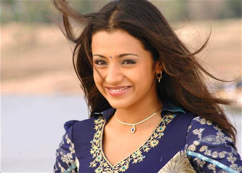 Sexy Cine Girls Actress Trisha Hot Photos