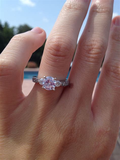 Https://wstravely.com/wedding/engagement Wedding Ring Placement