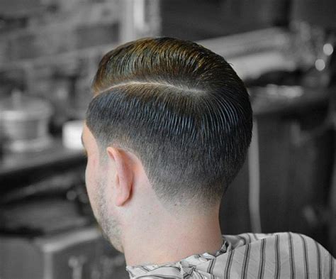 The popularity of this mens haircut fade lies in its clean look, and with gradual fading on the sides and back, this hairstyle adds an element to your style. 22 Pretty Taper Fade Haircuts + Step by Step Tips to How ...