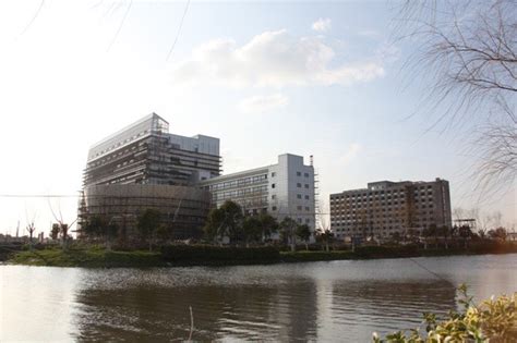 弘扬吴孟超精神 打造爱国主义教育基地_高校新闻
