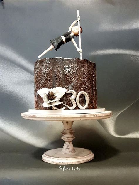 Pole Dance Cake Decorated Cake By Sojkinetorty Cakesdecor