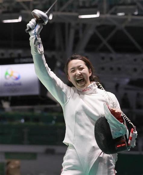 Nov 03, 2020 · 第25回jocジュニアオリンピックカップ カデ女子エペ 優勝 ④大学での目標 インカレ個人、団体で優勝すること ⑤恩師に一言 気を引き締めて4年間頑張ります。 ⑥両親に一言 大学でもフェンシングと勉強を頑張ります。 ⑦今はまっていること 【リオ五輪】フェンシング女子エペの佐藤は2回戦突破 - 読んで ...