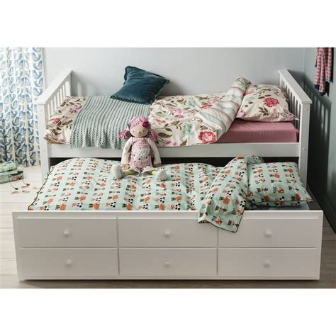 The dormeuse is a piece of furniture generally inserted in the living area, capable of combining aesthetics and comfort, designed to offer maximum comfort and increasingly often inserted. Day Bed Loki Single Bed with Pullout Drawers and Trundle ...