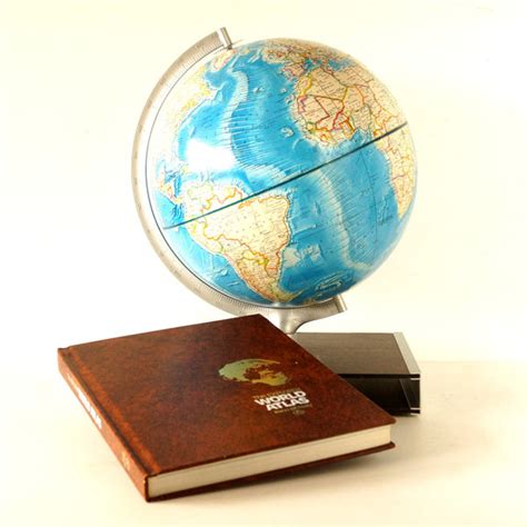 Vintage Rand Mcnally International World Globe With Hardcover Atlas In