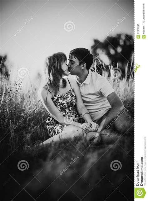 Black White Photography Romantic Couple Standing And Free Nude Porn Photos