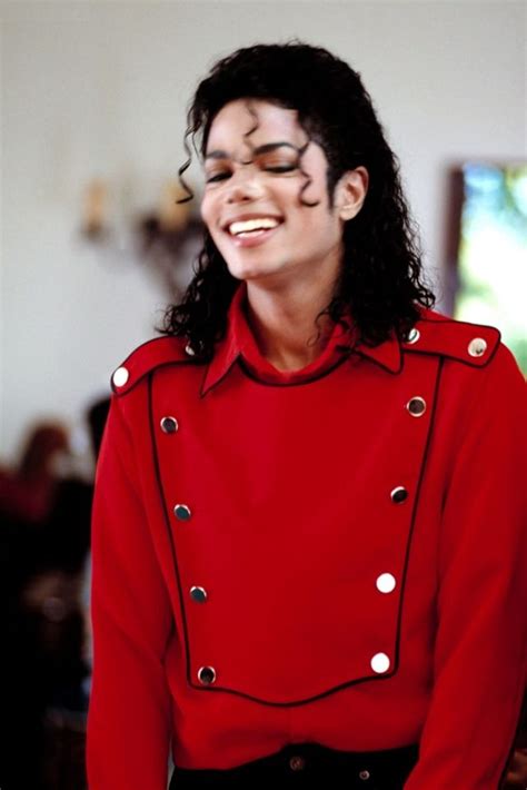 30 Vintage Photographs Of A Young And Handsome Michael Jackson In The