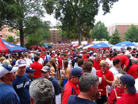 The Grove University Of Mississippi Ole Miss Oxford M Flickr