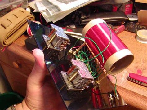 How To Build A Very Fancy Crystal Radio Make