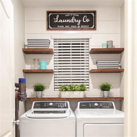 Shiplap is perfect for cozy spaces, but it can also be mad to look lavish and 01.06.2018 · measure your shiplap accent wall to determine how long to make your pieces and where to best start. Brookwood Boards on Instagram: "We're in love with this ...