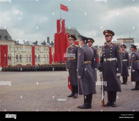 Moscow Russia 7th Nov 1987 Soviet Army Honor Guards In Dress Stock
