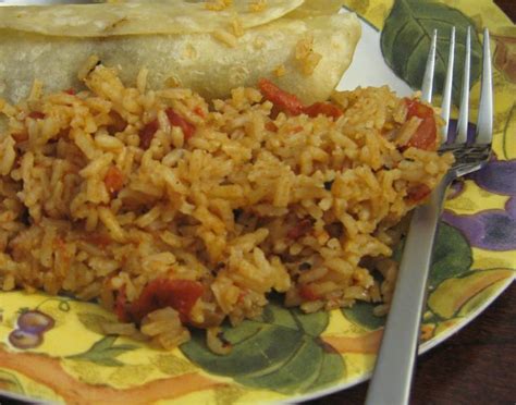 A comforting and easy one pot arroz con pollo is an easy, comforting one pot meal that comes together in less than 45 minutes. Arroz con Pollo | Recipe | Rice side dishes, Mexican rice ...