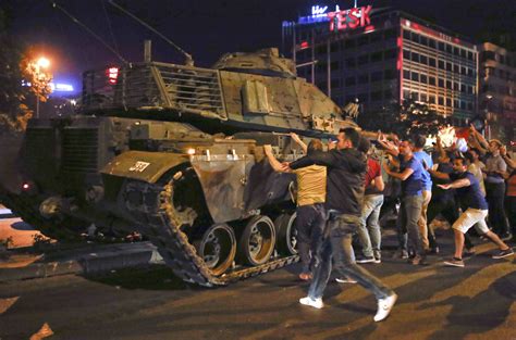 Uncertainty In Turkey After Military Faction Coup Attempt Cbs News