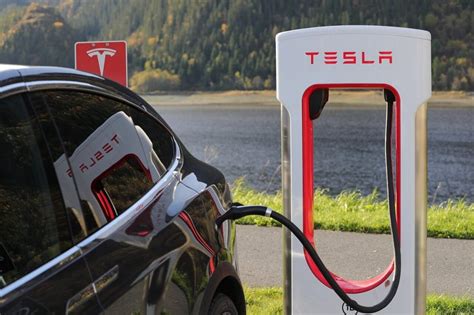 Tesla Model 3 Charging Efficiency Close To 10km Kwh Of Charging And