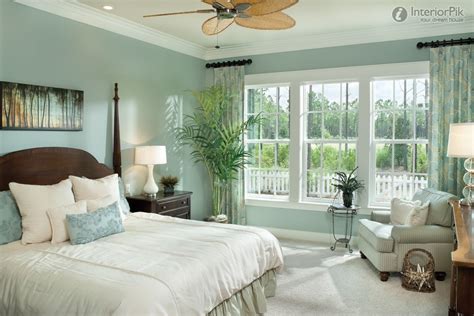 It adds personality and complements the natural wood. Sea Green Bedroom - Decor Ideas