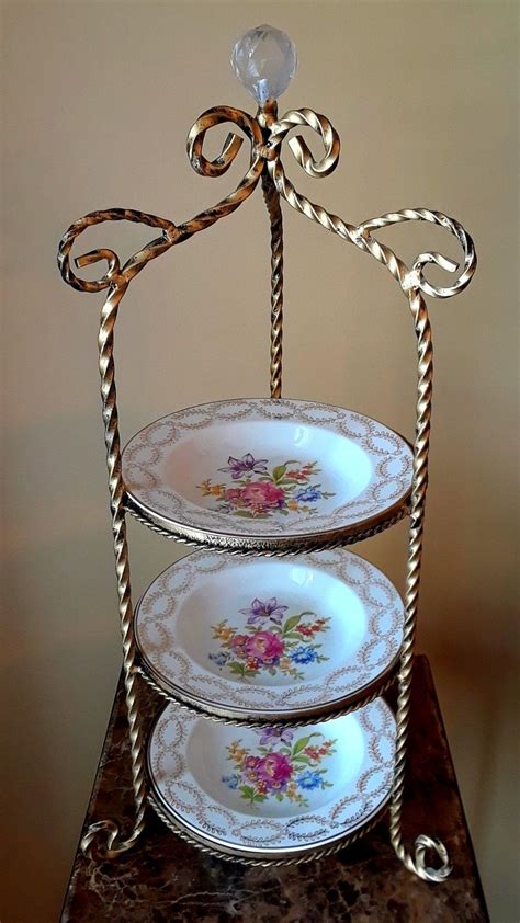Maybe you would like to learn more about one of these? 3-Tier Porcelain Bowl Stand | Porcelain bowl, Porcelain ...