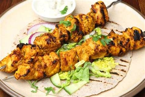 Shish Taouk Middle Eastern Chicken Kebabs Recipe Chicken Kebab