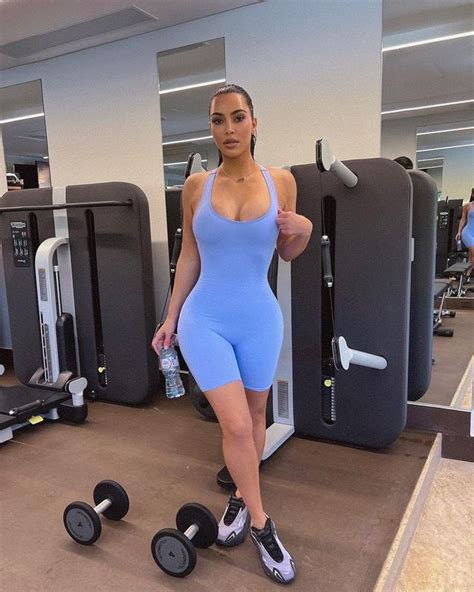 Kim Kardashian S Trainer Insists 16 Pound Met Gala Weight Loss Was Not Unhealthy Irish Mirror