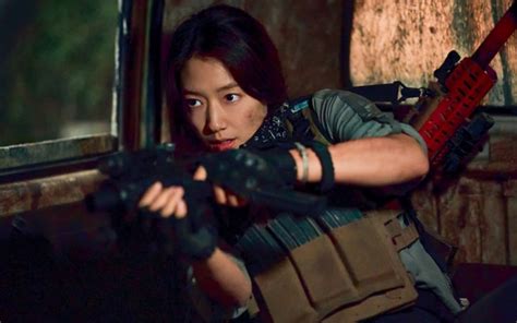 The myth (drama korea 2021). Park Shin Hye Keren Abis Jadi Pejuang Pemberani di ...