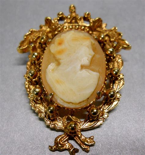 Florenza Shell Cameo Gold Tone Brooch Collectors Weekly