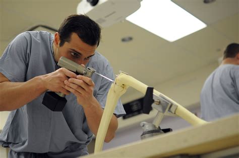 Graduating Students Practice Orthopaedic Surgical Skills Before
