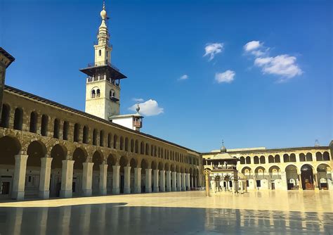 Categorycourtyard Of The Umayyad Mosque — Wikimedia Commons Mosquée