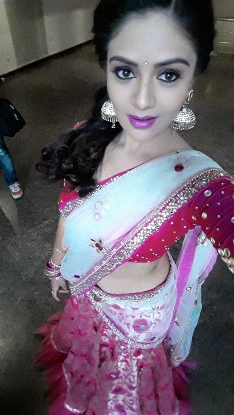 Actress Selfie South Indian Actresses Stills Images Photos Cute Actress Onlookersmedia