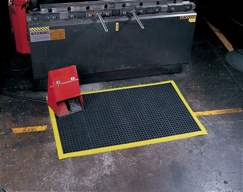 Industrial Worksafe Anti Fatigue Mats With Nbr Rubber Are Petroleum