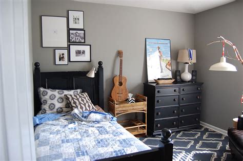 Create a home that you love with your favorite black accent wall color and wallpaper ideas. Boys Room Paint Ideas for Adventurous Imagination - Amaza ...