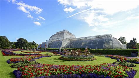 Unprecedented Access To The Royal Botanic Gardens Kew For A New Four