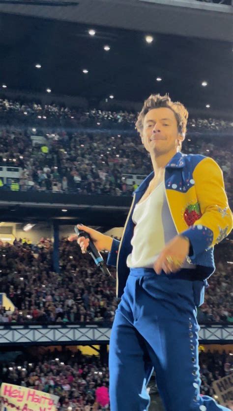 Harry Styles Pictures Harry Styles Love On Tour Harry Edward Styles Holmes Ibrox Stadium