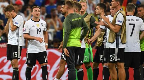 Die spiele der deutschen mannschaft gibts bei der sportschau nicht nur im ticker und im videostream, sondern auch zum hören: EM 2016: Live-Ticker zum Halbfinale Deutschland gegen Frankreich | Fußball-EM