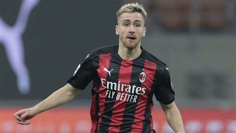 The rossoneri will be missing some key players for the game but a number of new signings and redeemed loanees will be starting. Milan-Sampdoria, Saelemaekers: "Non ho un ruolo preferito ...