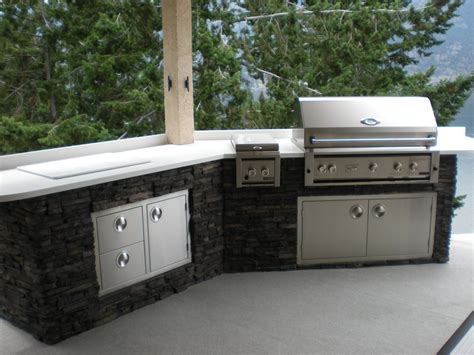 Mode Concrete Lakeside Luxury Outdoor Kitchen Located On Okanagan