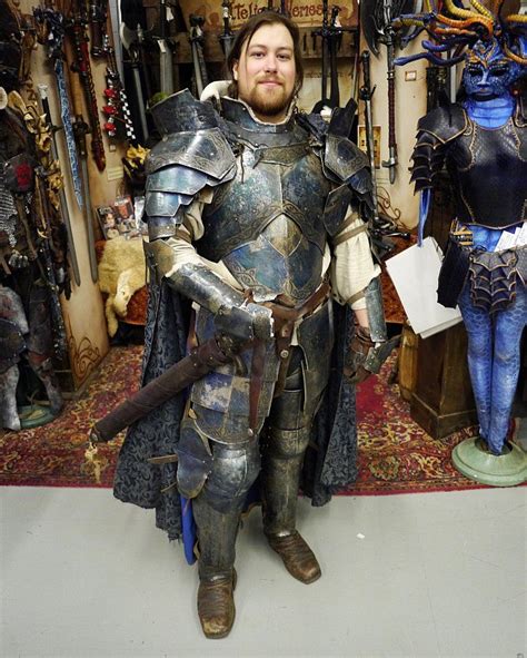 A Knight In Armor Montreal Comic Con 2012 Medieval Armor Larp