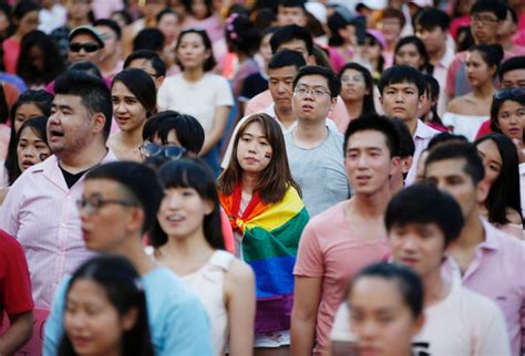 Singapore Will Decriminalize Gay Sex But Continue To Prohibit Same Sex Marriage Pbs Newshour