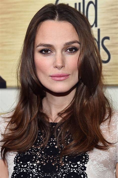 I used to associate hair combs with lady edith on downton abbey. Keira Knightley Biography, Wiki, Dob, Age, Height, Weight ...