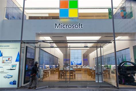 Goodbye Microsoft Store — Retail Locations Are Closing For Good