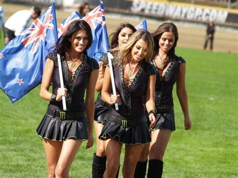 New Zealand Girls Are On The March Girl My Style Fashion