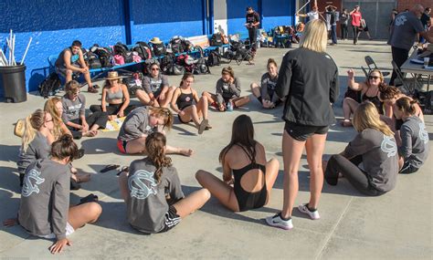 sierra college men s and women s swim and dive american rive… flickr