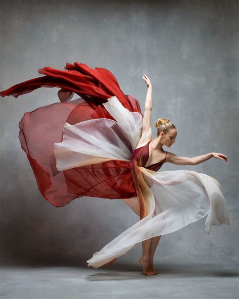 40 Spectacular Pictures Of Ballet Dancers Look Like Grace And Elegance