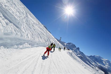 Vallorcine Skiing Holidays Ski Apartments Peak Retreats