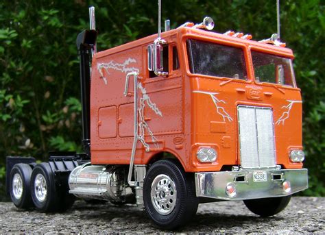 Peterbilt 352 Cabover Model Truck Collectors Weekly